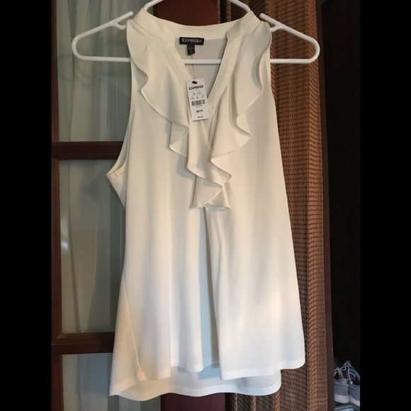 Express Tops - Express sleeveless tank